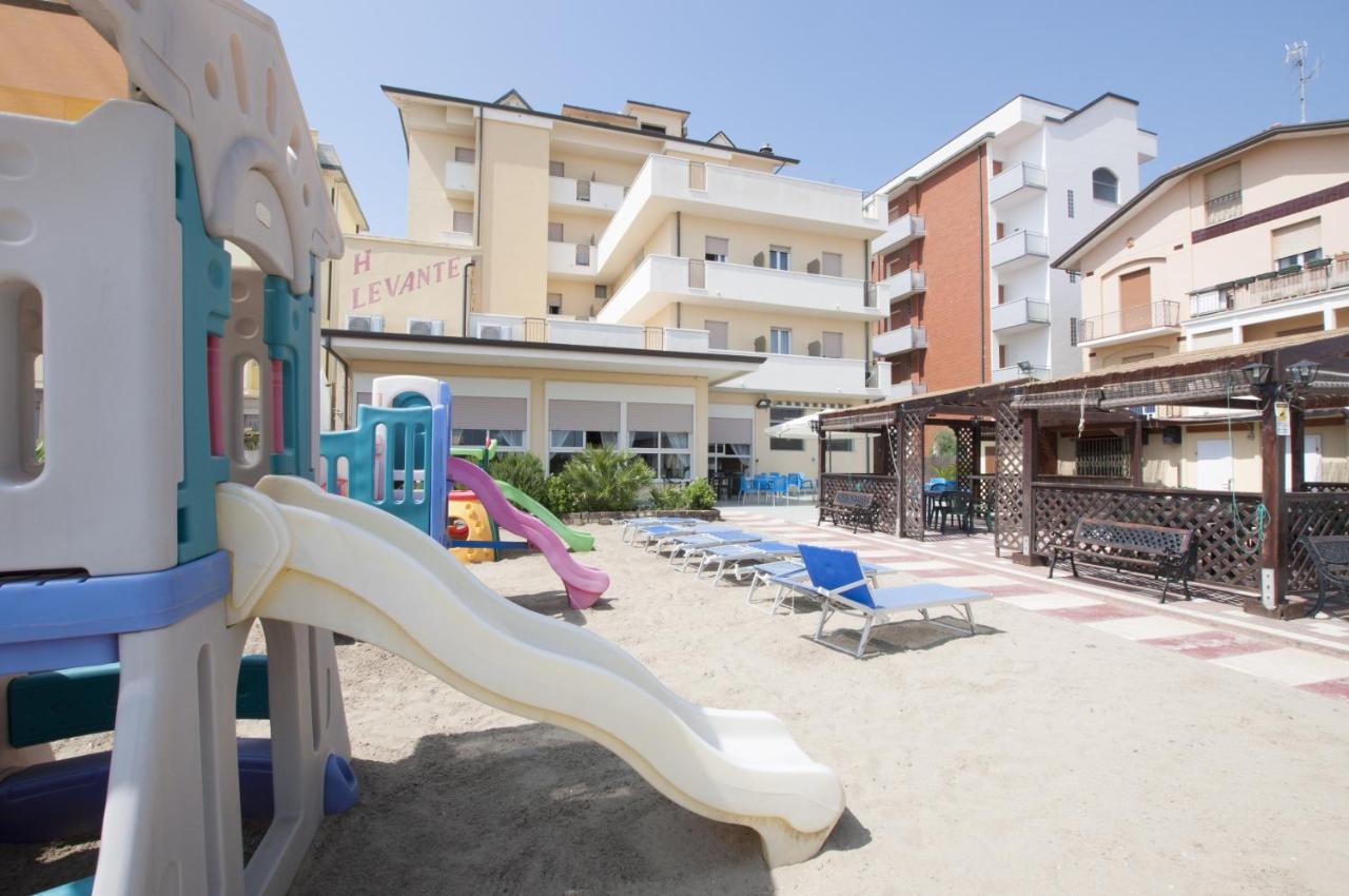 Hotel Levante Gatteo a Mare Kültér fotó